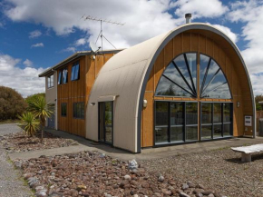 Waimarino Lodge - National Park Holiday Home